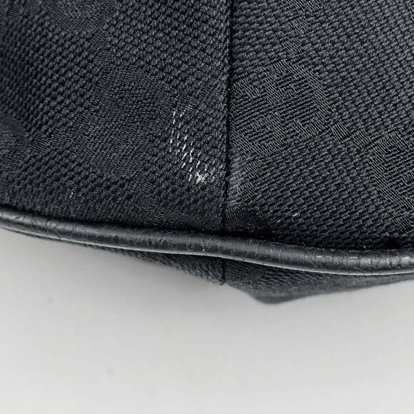 GUCCI Authentic Black Canvas Shoulder Bag - Picture 3 of 9